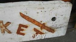 ANTIQUE EARLY 20th CENTURY WOOD AND TIN MARKET SIGN