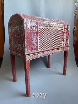 Early 19th Century Anglo Indian Camphor Wood Trunk on Stand with Mongoose Motif