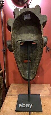 Early 20 th century Dan tribe mask