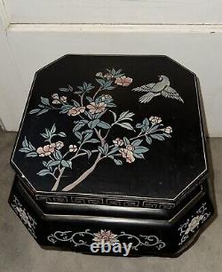Early 20th Century Asian Chinoiserie Black Lacquer Carved Side Table