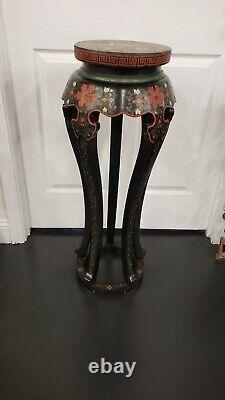 Early 20th Century Chinese Lacquered Wood Pedestal