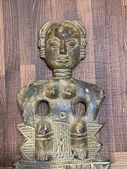 Early 20th Century Ghana Ashanti Carved Wood Woman Prestige Fertility Comb