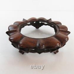 Late 19th or Early 20th Century Chinese Hand Carved Wooden Vase Stand