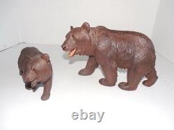 Pair of Carved Swiss Early 20th Century Bear signed 9,5 and 7
