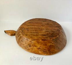 Belle bol de pâte en bois primitif du XVIIIe siècle, fait à la main et ancien