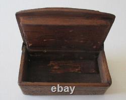 Boîte à tabac primitif du 18ème siècle en bois de bouleau 3x2