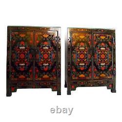 Cabinets peints à la main en chinoiserie du début du XXe siècle, une paire