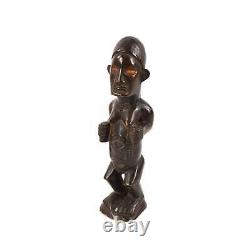 Figure féminine miniature en bois de Kuba de 8 pouces, Congo