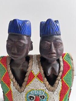 Ibeji Yoruba Paire de Figures Jumelles Nigeria bois perles