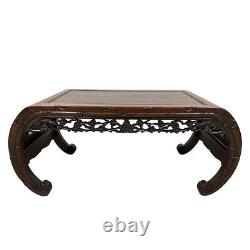 Table basse en palissandre chinoise sculptée antique du début du 20e siècle