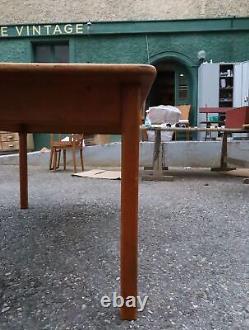 Table de salle à manger antique en bois de sapin du début du 20e siècle